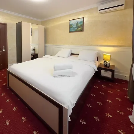 Готель Gagra Georgian House 4*